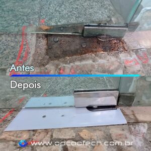 Mola e Ferragens em Porta de Vidro - Vidraçaria Opção Fech RJ